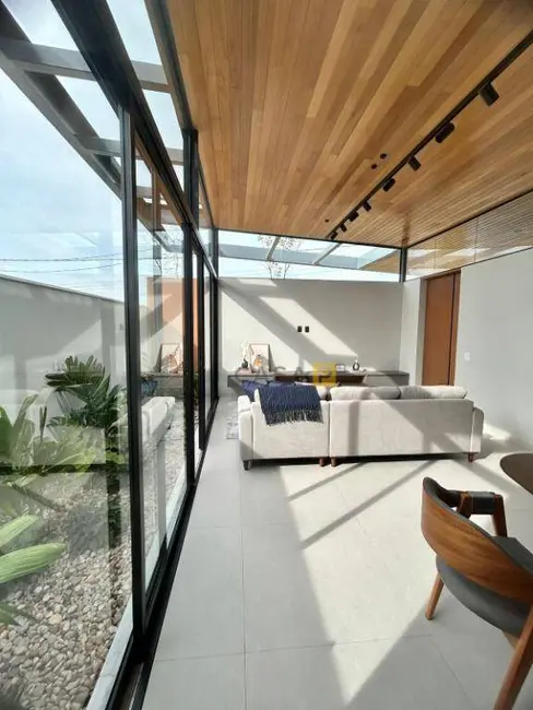 Foto 4 de Casa de Condomínio com 3 quartos à venda, 302m2 em Nova Odessa - SP