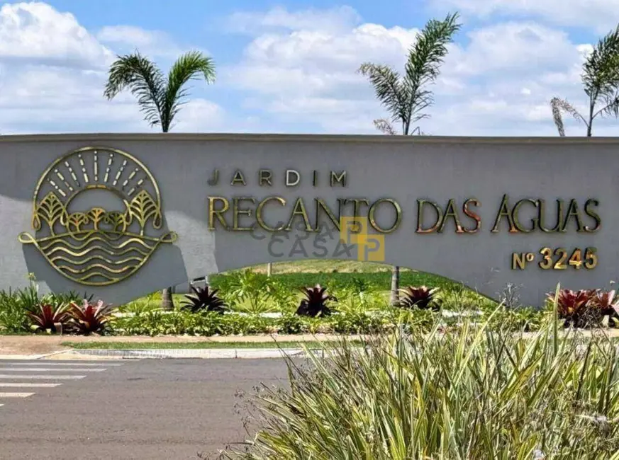 Foto 1 de Terreno / Lote à venda, 301m2 em Nova Odessa - SP