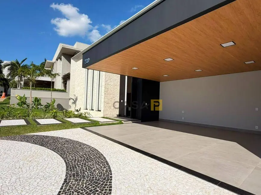 Casa de Condomínio com 3 quartos à venda, 429m2 em Loteamento Residencial Jardim dos Ipês Amarelos, Americana - SP - imagem 3 Foto 3 de Casa de Condomínio com 3 quartos à venda, 429m2 em Loteamento Residencial Jardim dos Ipês Amarelos, Americana - SP