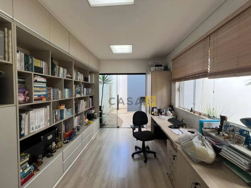 Foto 6 de Casa com 4 quartos à venda, 420m2 em Parque Novo Mundo, Americana - SP