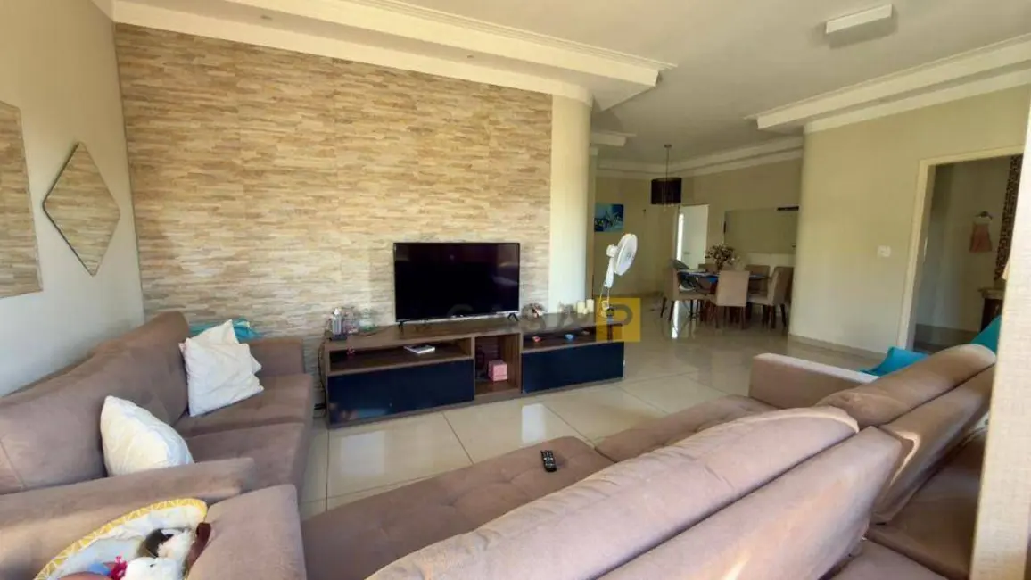 Foto 3 de Casa de Condomínio com 3 quartos à venda, 450m2 em Loteamento Residencial Jardim Villagio, Americana - SP