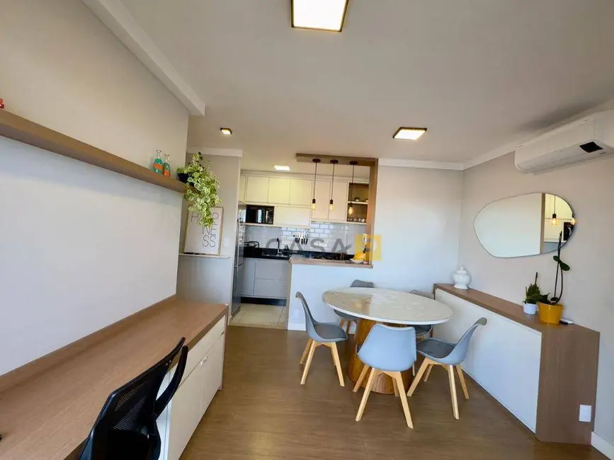 Foto 2 de Apartamento com 2 quartos à venda, 70m2 em Jardim Ipiranga, Americana - SP