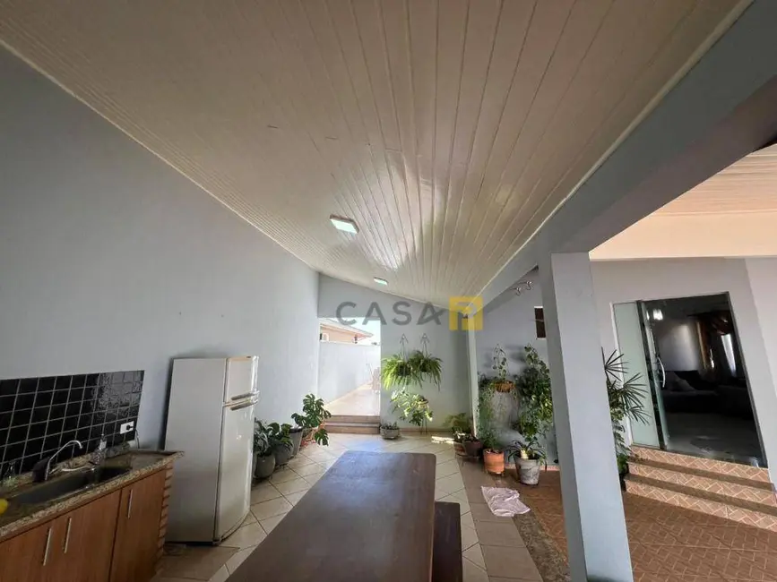 Foto 8 de Casa com 3 quartos à venda, 420m2 em Parque Novo Mundo, Americana - SP