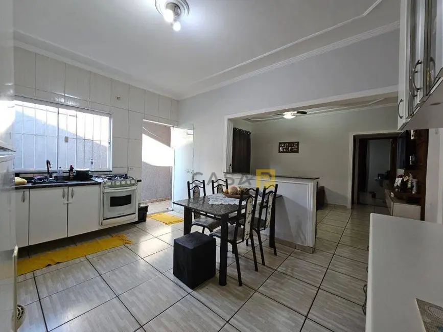 Foto 3 de Casa com 3 quartos à venda, 150m2 em Parque Residencial Klavin, Nova Odessa - SP