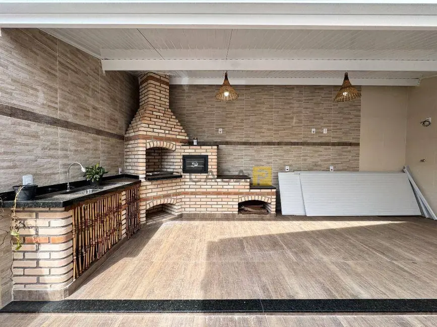 Foto 3 de Casa com 3 quartos à venda, 210m2 em Parque Novo Mundo, Americana - SP