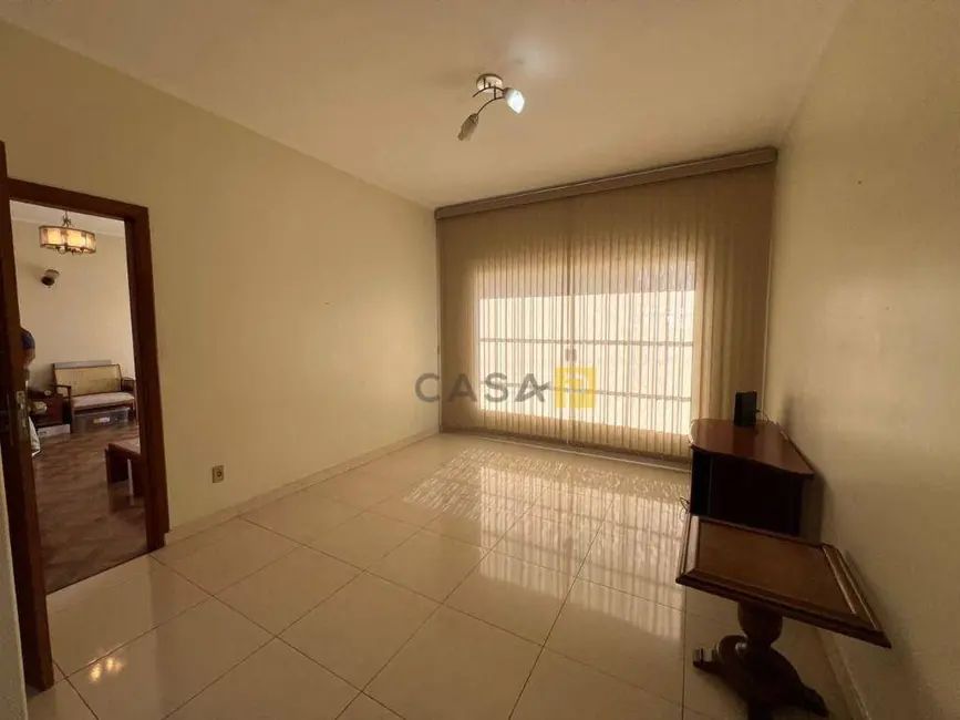 Foto 5 de Casa com 3 quartos à venda, 500m2 em Jardim São Domingos, Americana - SP