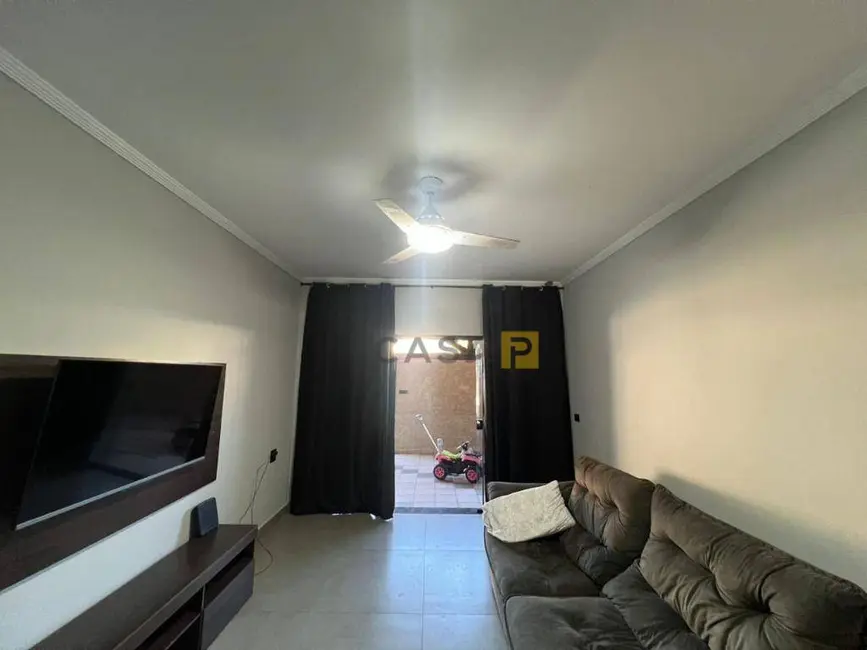 Foto 2 de Casa com 3 quartos à venda, 300m2 em Vila Azenha, Nova Odessa - SP