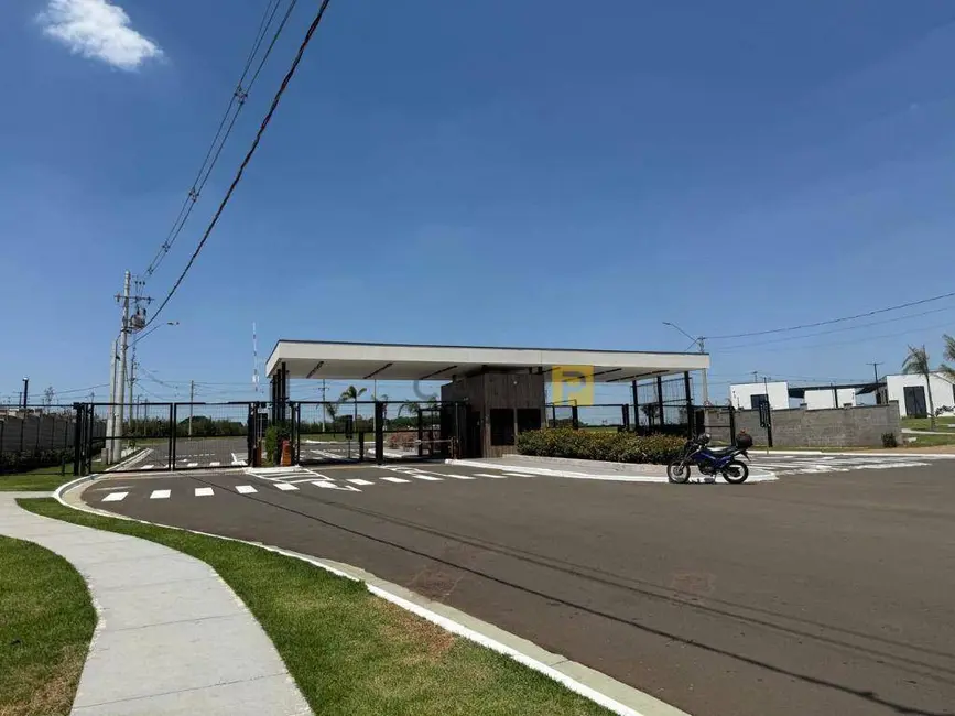 Foto 3 de Terreno / Lote à venda, 300m2 em Nova Odessa - SP