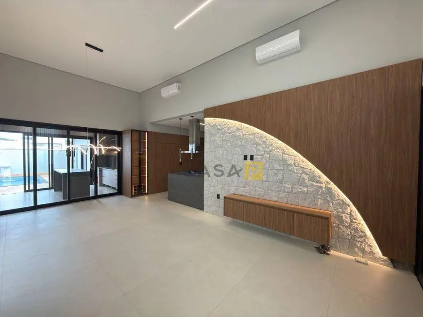 Foto 2 de Casa de Condomínio com 3 quartos à venda, 300m2 em Nova Odessa - SP