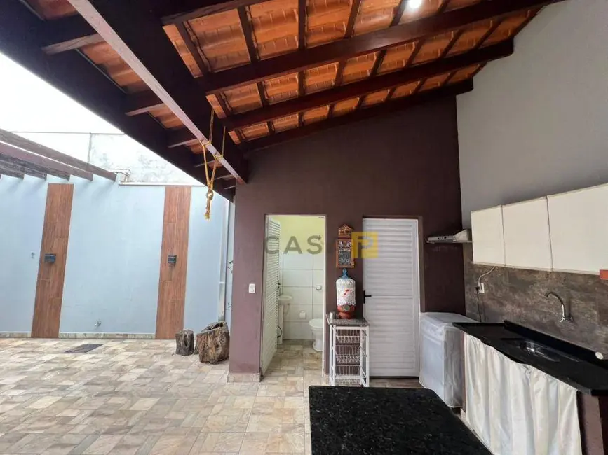 Foto 2 de Casa com 3 quartos à venda, 200m2 em Nova Odessa - SP
