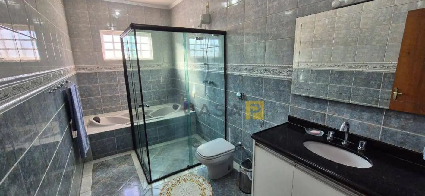 Casa com 3 quartos à venda, 300m2 em Jardim São Paulo, Americana - SP - imagem 9 Foto 9 de Casa com 3 quartos à venda, 300m2 em Jardim São Paulo, Americana - SP