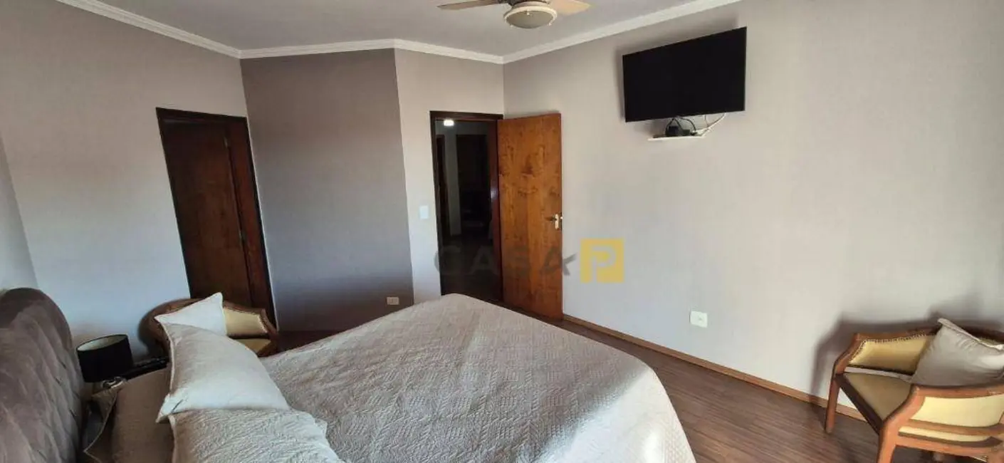 Casa com 3 quartos à venda, 300m2 em Jardim São Paulo, Americana - SP - imagem 6 Foto 6 de Casa com 3 quartos à venda, 300m2 em Jardim São Paulo, Americana - SP