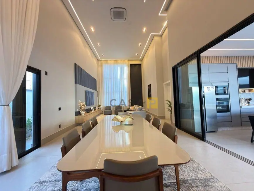 Casa de Condomínio com 3 quartos à venda, 637m2 em Loteamento Residencial Jardim Villagio II, Americana - SP - imagem 4 Foto 4 de Casa de Condomínio com 3 quartos à venda, 637m2 em Loteamento Residencial Jardim Villagio II, Americana - SP