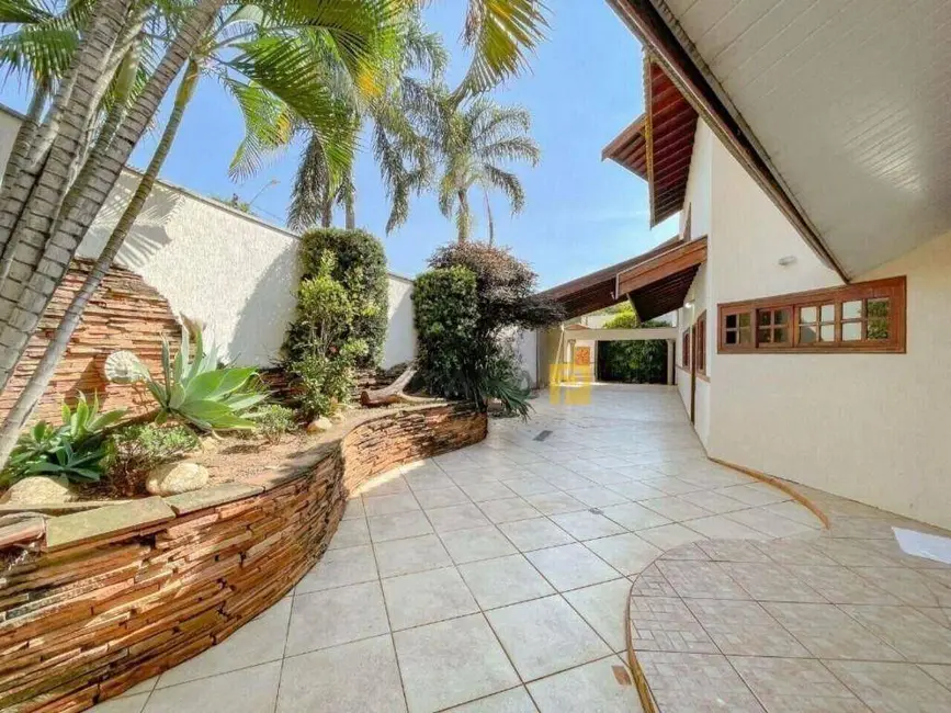 Foto 8 de Casa com 3 quartos à venda, 302m2 em Cidade Jardim II, Americana - SP