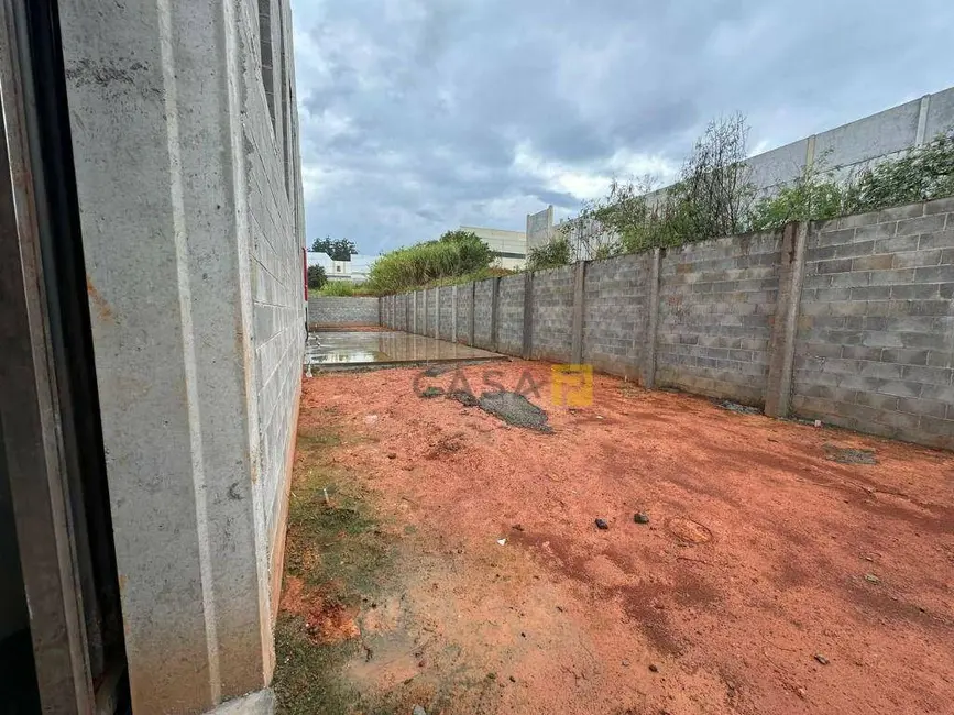Armazém / Galpão para alugar, 1750m2 em Jardim Santa Maria (Nova Veneza), Sumare - SP - imagem 8 Foto 8 de Armazém / Galpão para alugar, 1750m2 em Jardim Santa Maria (Nova Veneza), Sumare - SP
