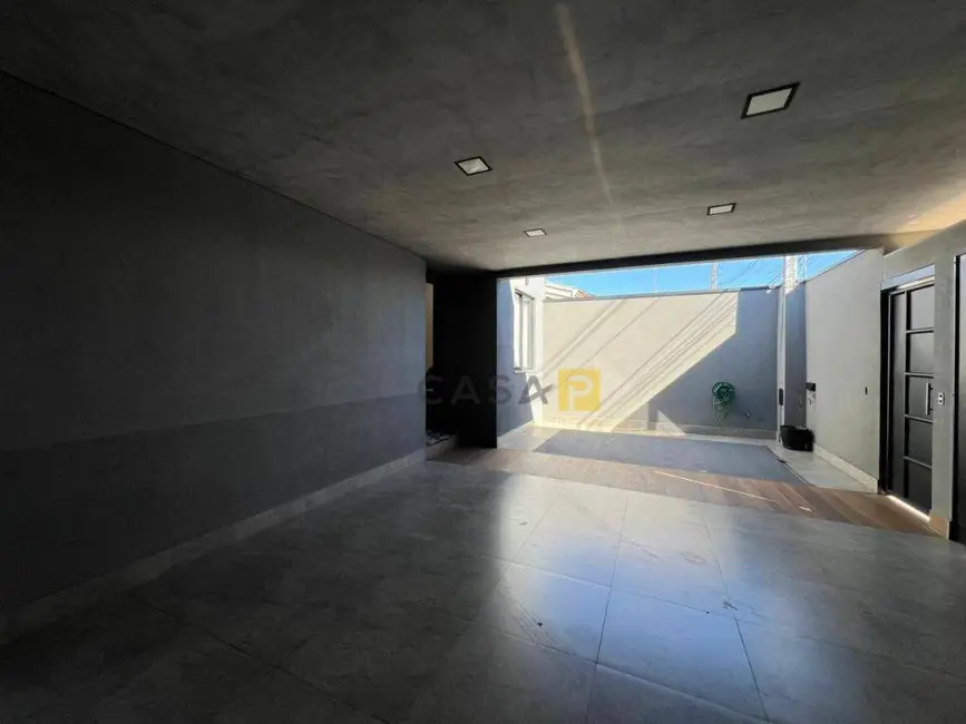 Foto 2 de Casa com 3 quartos à venda, 200m2 em Jardim Altos do Klavin, Nova Odessa - SP