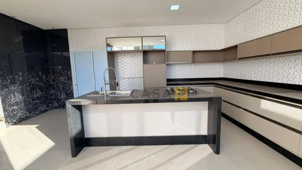 Casa de Condomínio com 3 quartos para alugar, 450m2 em Loteamento Residencial Jardim Villagio, Americana - SP - imagem 9 Foto 9 de Casa de Condomínio com 3 quartos para alugar, 450m2 em Loteamento Residencial Jardim Villagio, Americana - SP