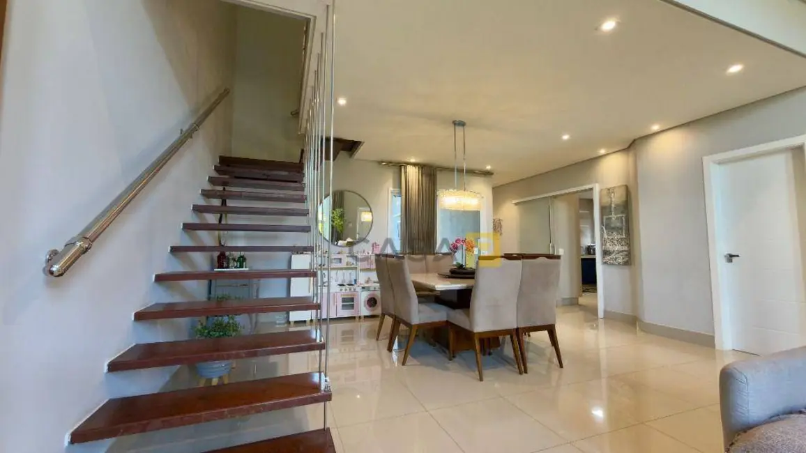Casa de Condomínio com 3 quartos à venda, 351m2 em Chácara Letônia, Americana - SP - imagem 8 Foto 8 de Casa de Condomínio com 3 quartos à venda, 351m2 em Chácara Letônia, Americana - SP
