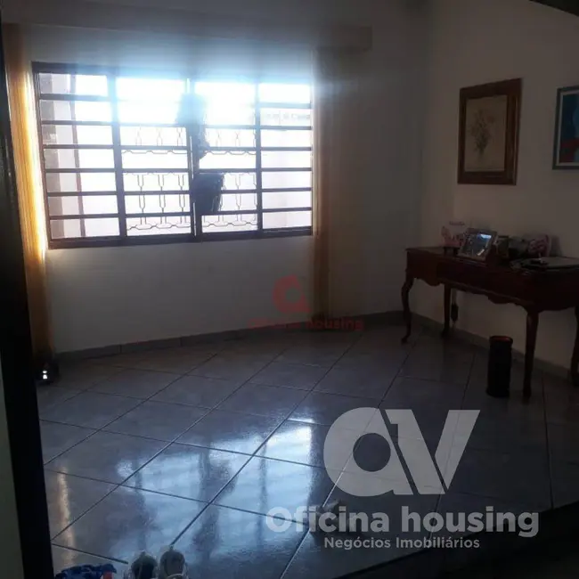 Foto 5 de Casa com 3 quartos à venda, 300m2 em Jardim Lago, Mogi Mirim - SP