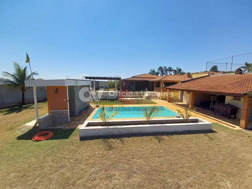 Foto 3 de Chácara com 2 quartos à venda, 2200m2 em Jardim Copacabana, Mogi Mirim - SP