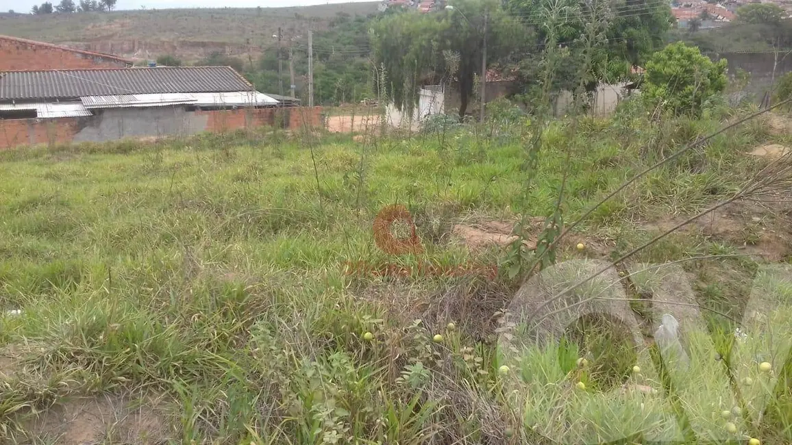 Foto 2 de Terreno / Lote à venda, 307m2 em Parque das Laranjeiras, Mogi Mirim - SP