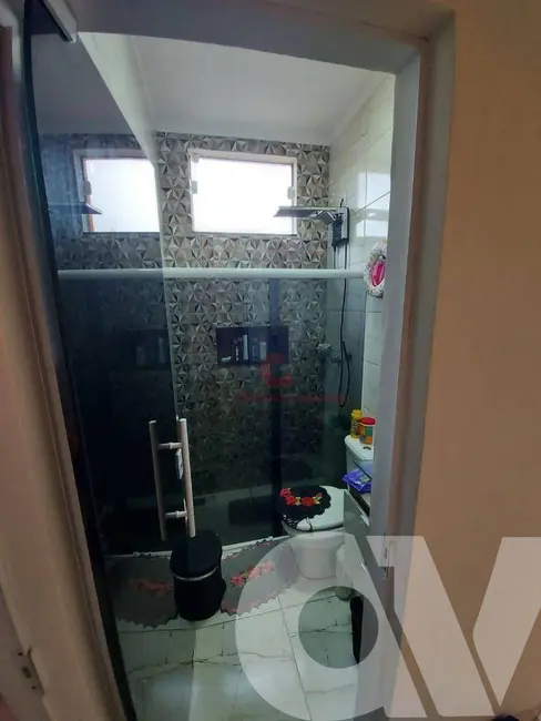 Foto 3 de Casa com 4 quartos à venda, 250m2 em Parque das Laranjeiras, Mogi Mirim - SP