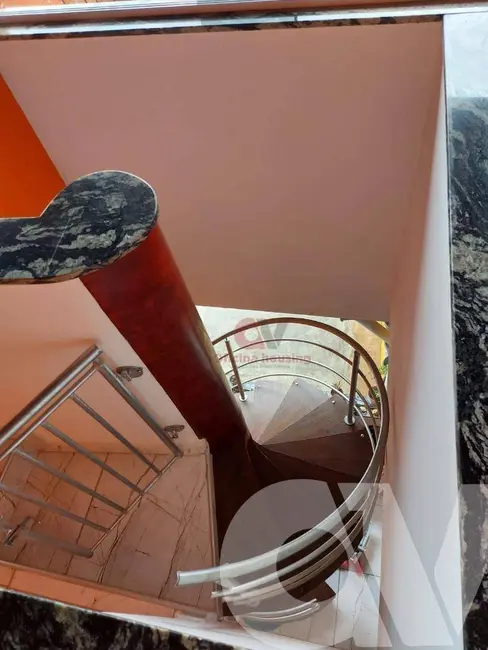 Foto 4 de Casa com 4 quartos à venda, 250m2 em Parque das Laranjeiras, Mogi Mirim - SP