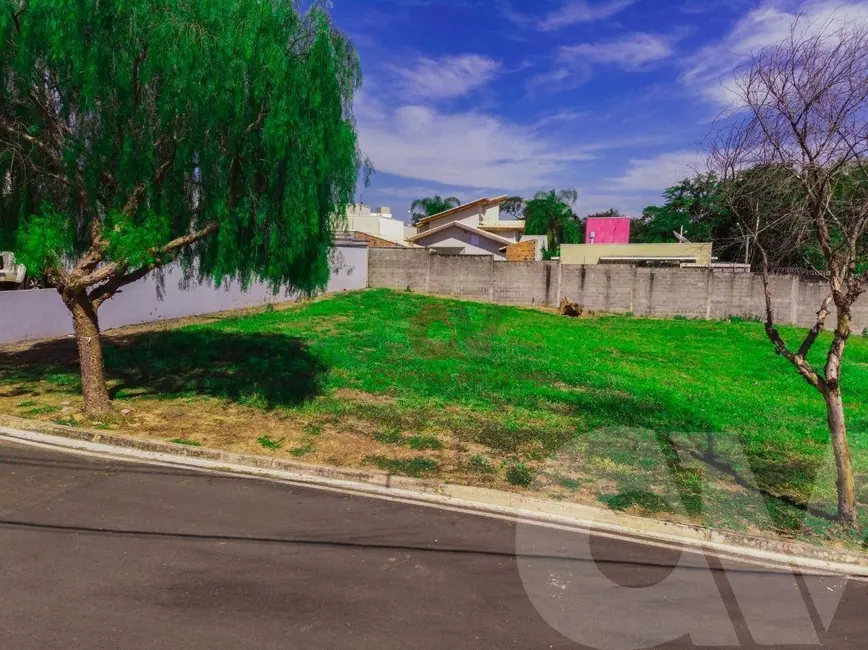 Foto 9 de Terreno / Lote à venda, 322m2 em Estiva Gerbi - SP