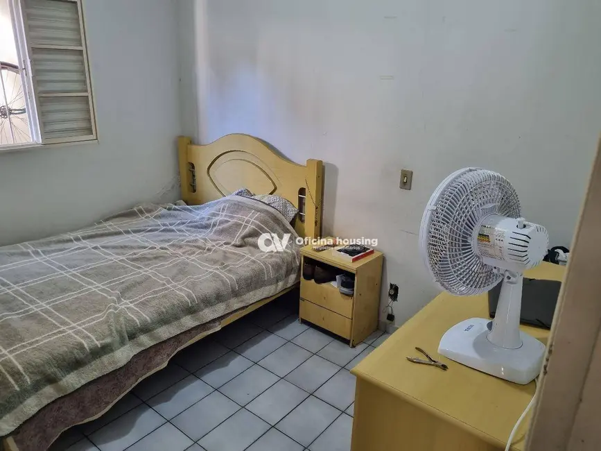 Foto 6 de Casa com 3 quartos à venda, 300m2 em Aterrado, Mogi Mirim - SP