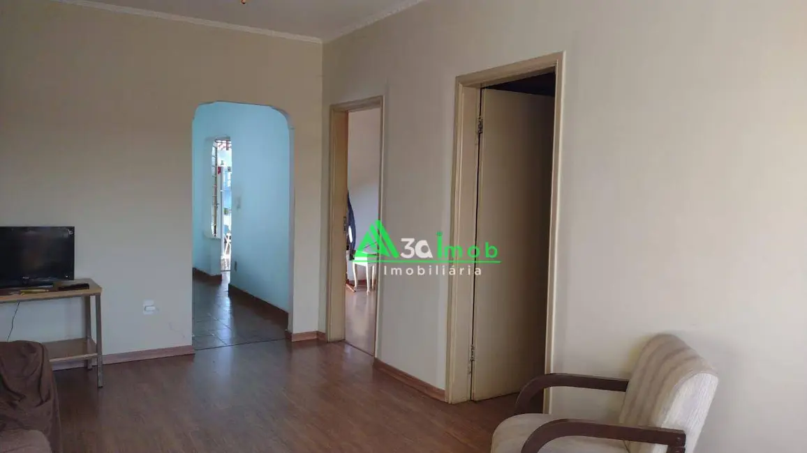 Foto 3 de Casa com 3 quartos à venda, 250m2 em Centro, Mogi Mirim - SP