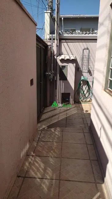 Foto 3 de Sobrado com 2 quartos à venda, 86m2 em Centro, Mogi Mirim - SP