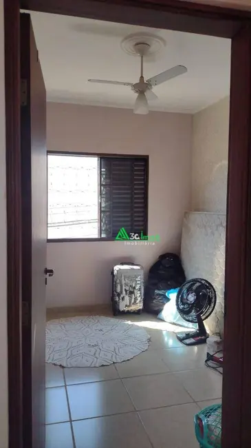 Foto 9 de Sobrado com 2 quartos à venda, 86m2 em Centro, Mogi Mirim - SP