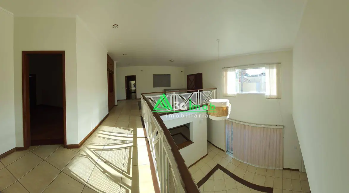 Foto 9 de Sobrado com 3 quartos à venda, 350m2 em Centro, Mogi Mirim - SP