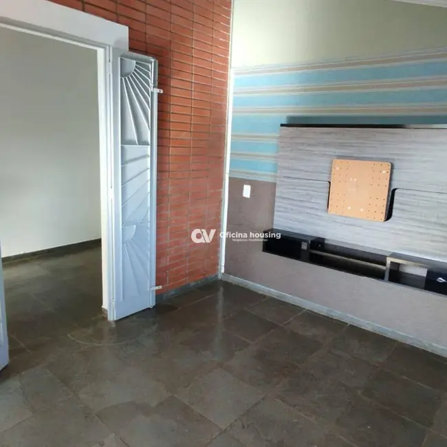 Foto 5 de Chácara com 3 quartos à venda, 2500m2 em Chácara São Marcelo, Mogi Mirim - SP