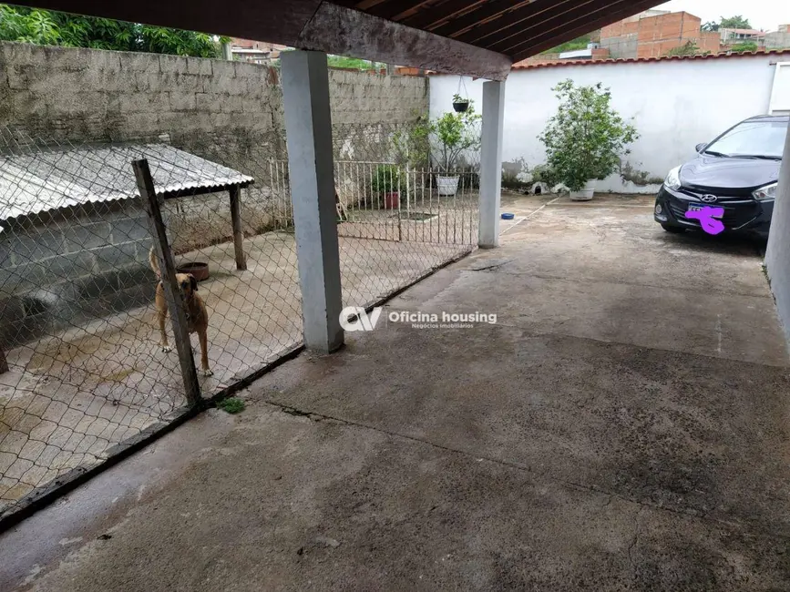 Foto 3 de Casa com 2 quartos à venda, 250m2 em Parque das Laranjeiras, Mogi Mirim - SP