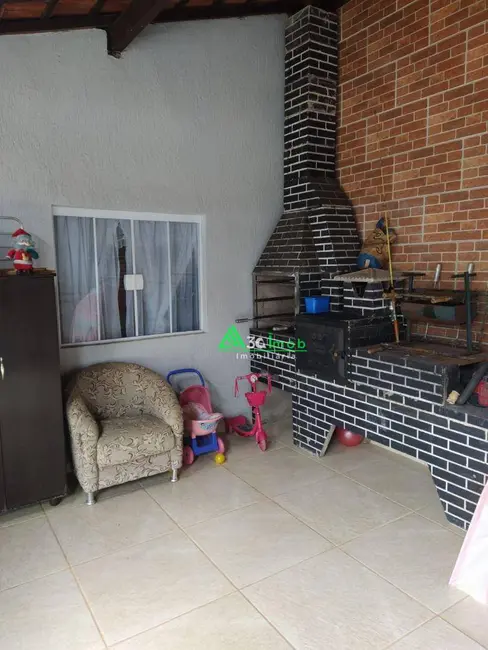 Foto 5 de Casa com 2 quartos à venda, 250m2 em Parque das Laranjeiras, Mogi Mirim - SP