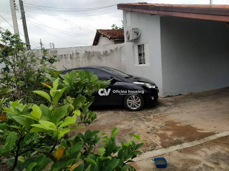 Foto 8 de Casa com 2 quartos à venda, 250m2 em Parque das Laranjeiras, Mogi Mirim - SP