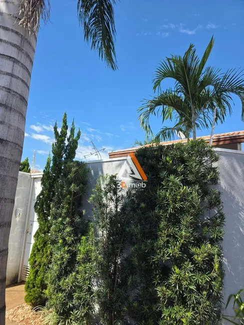 Foto 1 de Casa com 3 quartos à venda, 300m2 em Jardim Maria Antonieta, Mogi Mirim - SP