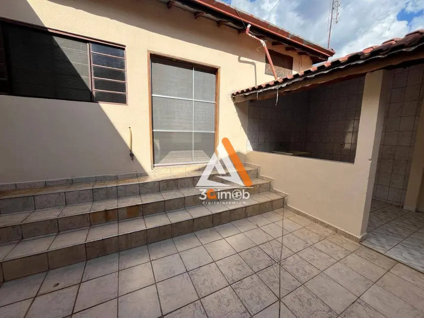Foto 6 de Casa com 2 quartos à venda, 250m2 em Jardim Nossa Senhora das Graças, Mogi Guacu - SP