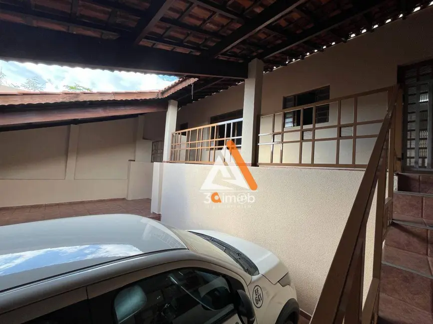 Foto 3 de Casa com 2 quartos à venda, 250m2 em Jardim Nossa Senhora das Graças, Mogi Guacu - SP