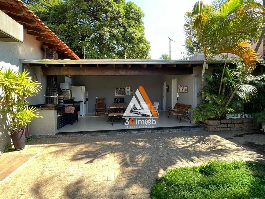 Foto 1 de Casa com 3 quartos à venda, 600m2 em Lote, Mogi Guacu - SP