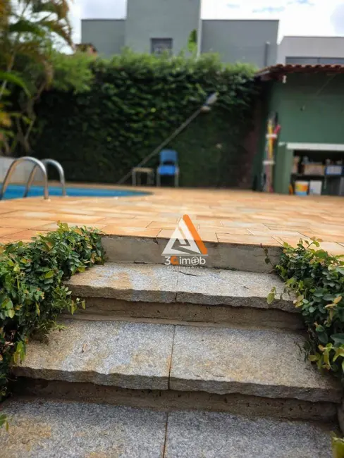 Foto 5 de Sobrado com 3 quartos à venda e para alugar, 300m2 em Loteamento São Jerônimo, Mogi Mirim - SP