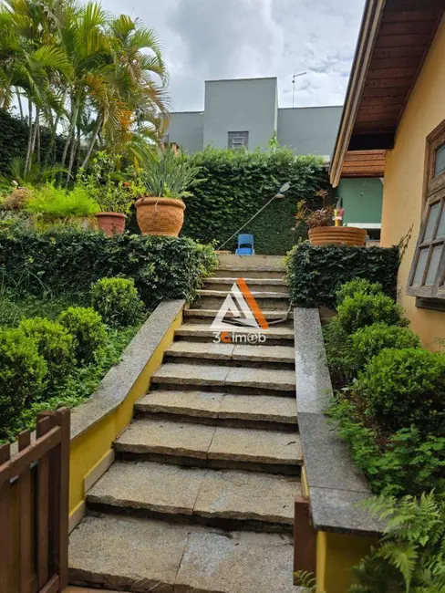 Foto 7 de Sobrado com 3 quartos à venda e para alugar, 300m2 em Loteamento São Jerônimo, Mogi Mirim - SP