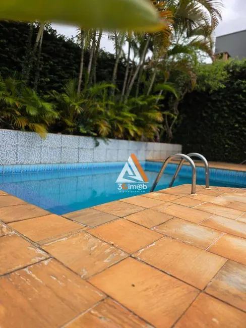 Foto 9 de Sobrado com 3 quartos à venda e para alugar, 300m2 em Loteamento São Jerônimo, Mogi Mirim - SP