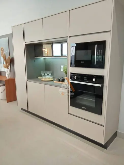 Foto 5 de Casa de Condomínio com 3 quartos à venda, 300m2 em Vila Roberto, Mogi Guacu - SP