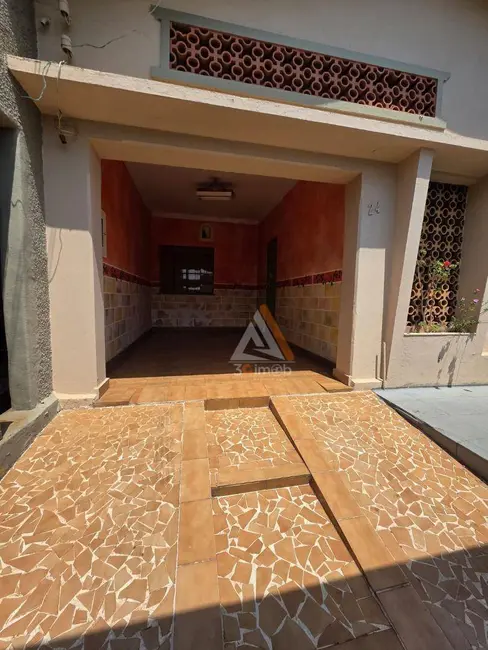 Foto 2 de Casa com 2 quartos à venda, 195m2 em Loteamento Nova Mogi, Mogi Mirim - SP