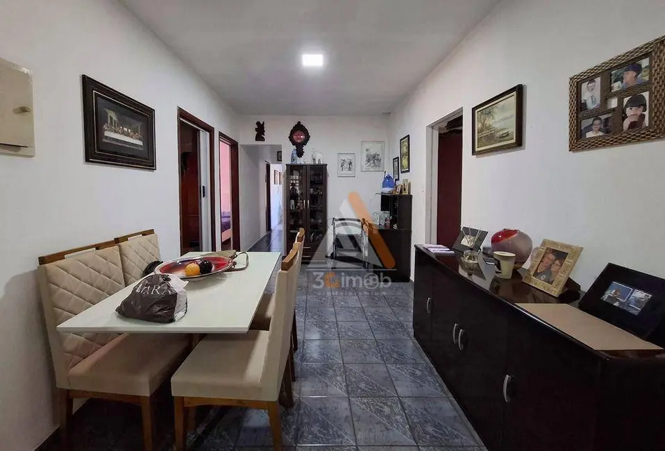 Casa com 4 quartos à venda, 202m2 em Jardim Áurea, Mogi Mirim - SP - imagem 5 Foto 5 de Casa com 4 quartos à venda, 202m2 em Jardim Áurea, Mogi Mirim - SP