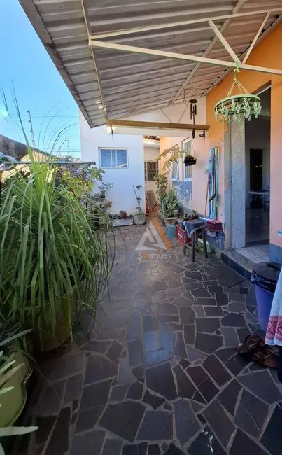 Casa com 4 quartos à venda, 202m2 em Jardim Áurea, Mogi Mirim - SP - imagem 8 Foto 8 de Casa com 4 quartos à venda, 202m2 em Jardim Áurea, Mogi Mirim - SP