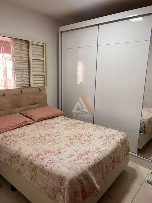 Foto 5 de Casa com 3 quartos à venda, 268m2 em Vila Santa Luzia, Mogi Mirim - SP