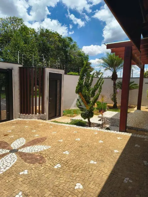 Foto 3 de Casa com 3 quartos à venda, 413m2 em Jardim América, Mogi Mirim - SP